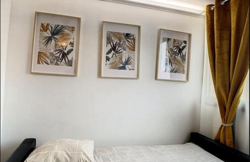 Amiens Apartment | Sublime Renovated Studio Downtown 2 people