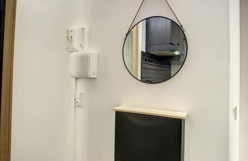 Amiens Apartment | Sublime Renovated Studio Downtown 2 people