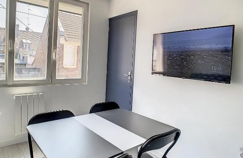 Saint-Quentin Apartment | SUBLIME T2 TOUT EQUIPE PROCHE GARE CENTRE VILLE