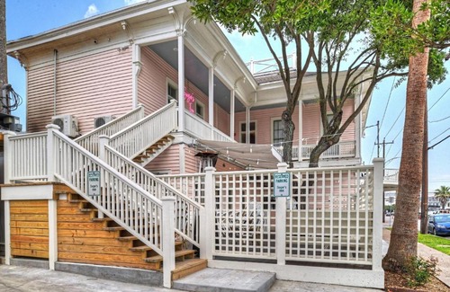 Crystal Beach Hotel | Sugars INN Room #4