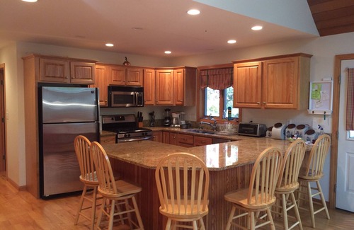 Moultonborough House | Suissevale Beach Access Home is close to States Landing Beach