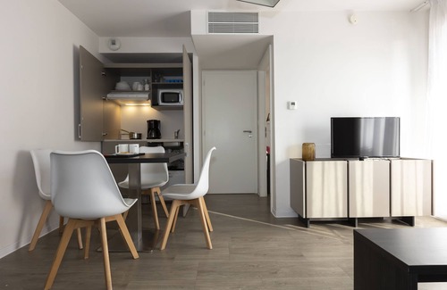Colmar Condo | Suite Équipée à 200m du Centre | Accès Piscine