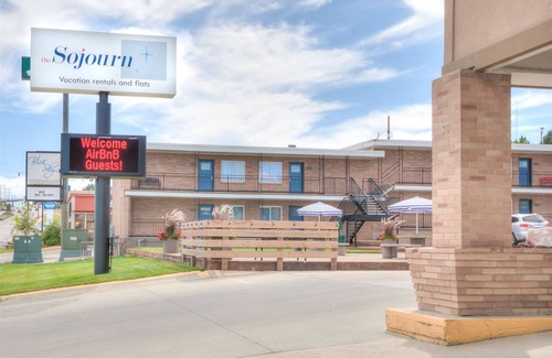 Rapid City Apartment | Suite 115 - 1BR King Apartment | 1 Bed, 1 Bath