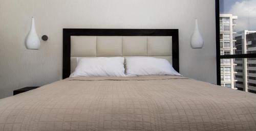 Puerto Santa Ana Apartment | Suite 1403 Bellini 1, Puerto Santa Ana, Guayaquil