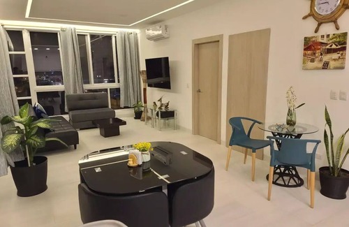 Salinas Condo | Suite 1min beach family friendly WiFi