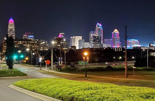 Charlotte Apartment | Suite 4, Sleep 6, Walk to Attractions in Uptown