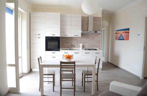 Fondachello Apartment | Suite Alba – charm and relaxation with morning light 🌅