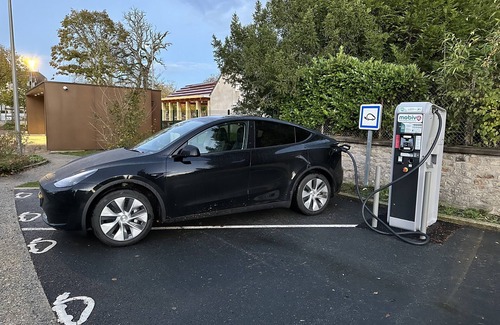 Dun-le-Palestel Apartment | Suite Artic, your romantic refuge