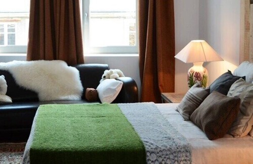 Dun-le-Palestel Apartment | Suite Artic, your romantic refuge