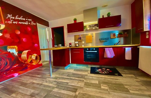 Evreux Hotel | Suite avec Jacuzzi et Sauna Privée