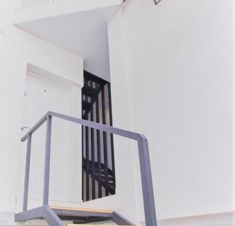 Algeciras Apartment | Suite by Hawkins Exterior BB