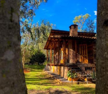 Old Town Villa | "Suite Cabaña Cantodeagua - Jacuzzi -Refugio en Reserva Natural Urbana - Villa de Leyva"