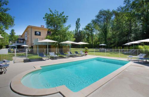 Bouc-Bel-Air Apartment | Suite Home Aix en Provence Sud TGV