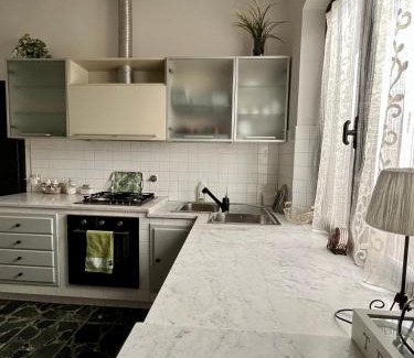 San Giovanni House | Suite il Papavero