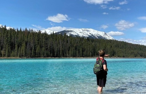 Jasper House | Suite in beautiful Jasper National Park. Mountains, wildlife and more!