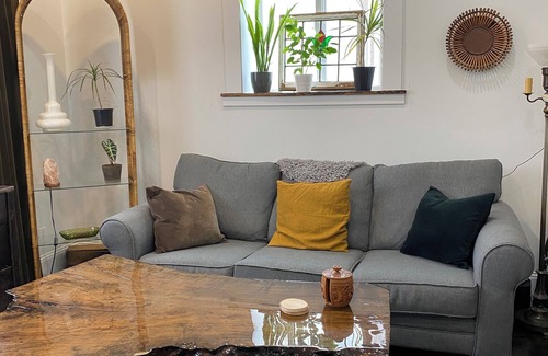 Armstrong Hotel | Suite on the BLVD