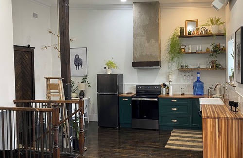 Armstrong Hotel | Suite on the BLVD