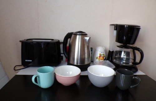 Montmorillon Apartment | Suite Royale dans Vôtre maisonnette indépendante avec terrasse Privée !