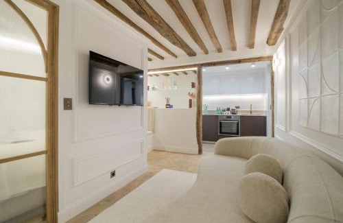 8th Arrondissement Apartment | Suite Royale # Palais de l'Elysée # Paris 8