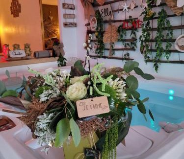 Six-Fours-les-Plages Apartment | Suite & SPA Just Dream 28