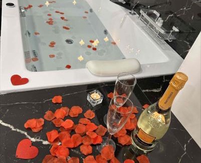 Casoria Apartment | SUITE SPACE by concept italy