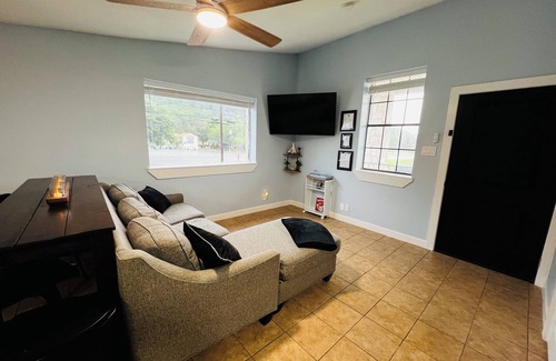Canyon Lake Apartment | Suite Ten at Rio Cielo