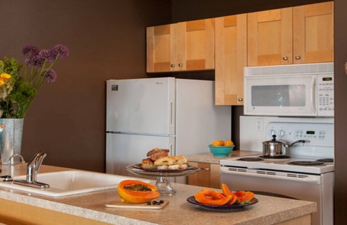 Three Tree Point Bed & Breakfast | Suite with Puget Sound, Mount Rainier, & Olympic Views