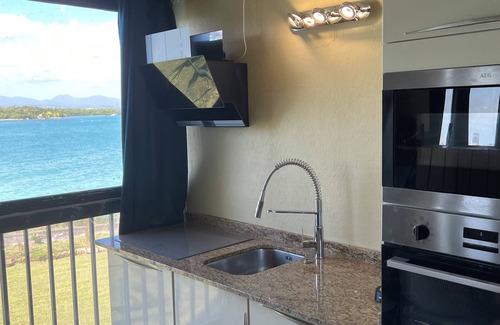 Bas du Fort Condo | Suite with Sea View and Swimming Pool in Gosier -Ideal for an Unforgettable Stay