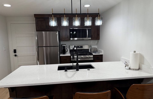 Lava Hot Springs Apartment | Suites at Lava Hot Springs: Suite #3 Twin Falls