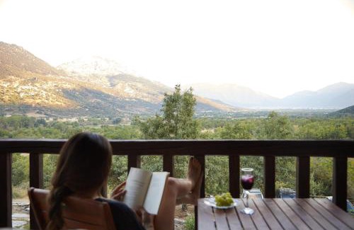 Feneos Apartment | Suites Efharis Filoxenon