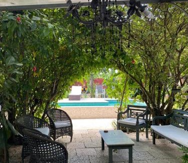 Cem Bracas Bed & Breakfast | Suites Takahouse Geribá