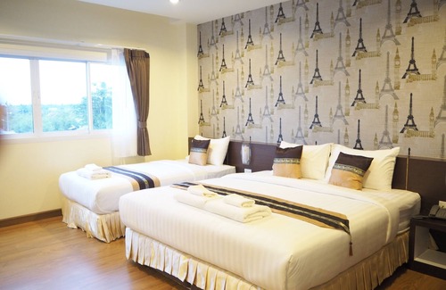 Makham Tia Hotel | Suksomboon Hotel