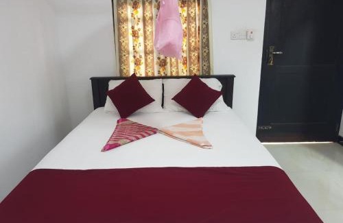 Nilaveli Bed & Breakfast | Suman Beach Rooms