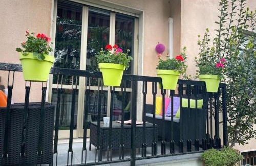 Mozzate Apartment | Summer house