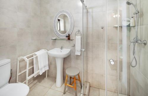 Port Edward House | Summer Place Guest House