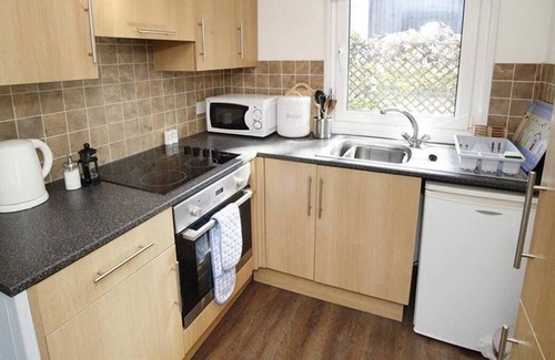 Bishopston Ski Chalet | Summercliffe Park in the beautiful Swansea