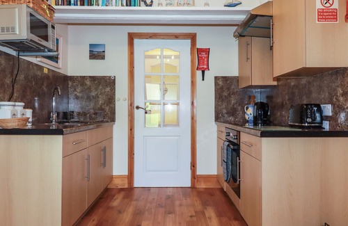 Gorran Haven Cottage | SUMMERFIELD COTTAGE, pet friendly, with a garden in Gorran Haven