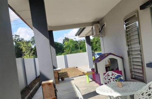 Kota Samarahan House | Summerset Guesthouse