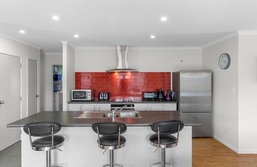 Mangawhai Heads House | Summertime Bliss - Mangawhai Heads Holiday Home