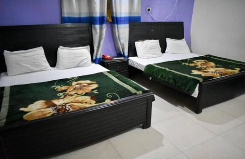 Changla Gali Hotel | Summit Hotel