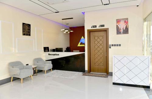 Al Maabilah Hotel | Summit Hotel Suites - القمة للأجنحة الفندقيه