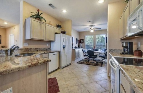 Surprise House | SUN CITY GRAND. GOLF COURSE and MOUNTAIN VIEW