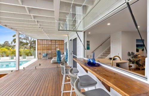 Mollymook Beach House | Sun Kissed Getaway