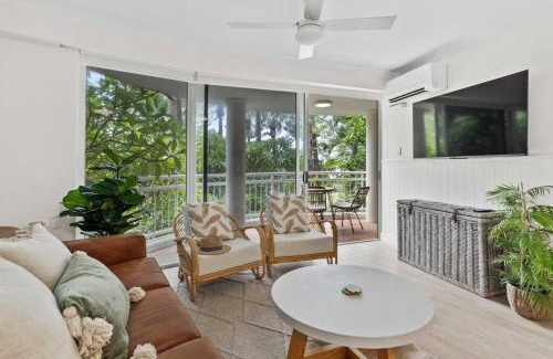 Gold Coast Apartment | Sun-kissed Serenity: Mediterranean in Burleigh