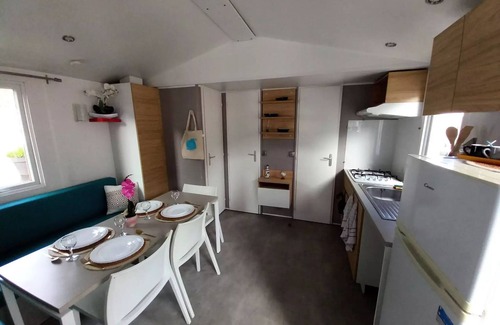Saint-Cyprien House | Sun & Sea - Camping Le Bosc * - 784 MOBILE HOME 3 ROOMS CLIM TV 4 to 5 people - 4 pers. included in the tariff