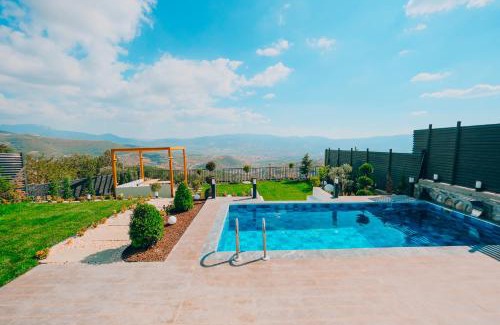 Geyve Ski Chalet | Sun Valley Bungalow