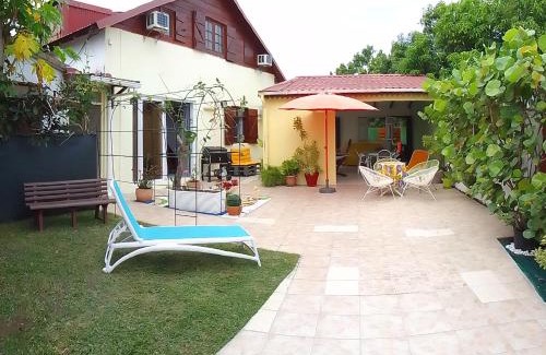 Port-Louis House | Sunbeachparadise