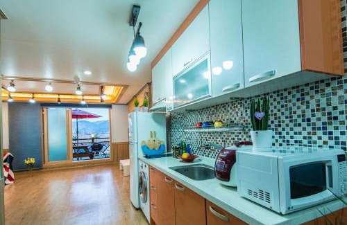 Hadae House | Suncheon Bay Healing Pension