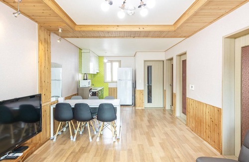 Tarimok House | Suncheon Romance Pension