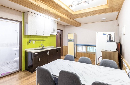 Tarimok House | Suncheon Romance Pension